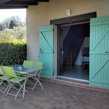 Strada Di A Cuma * Vico