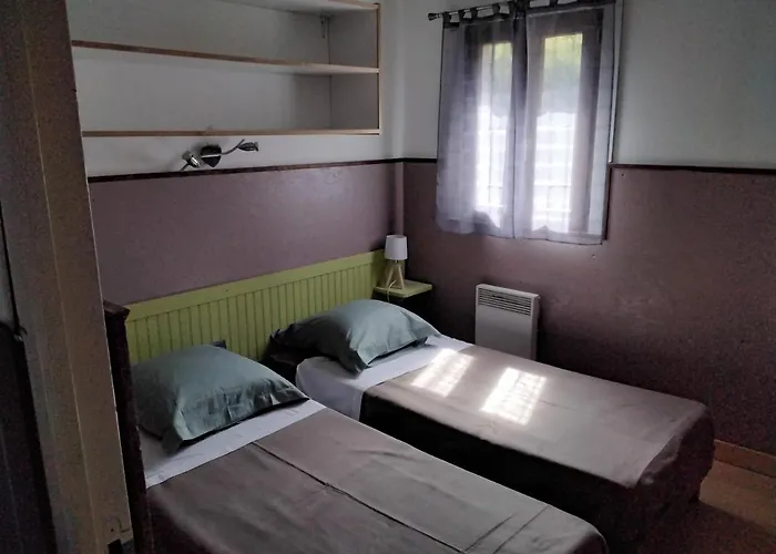 Strada Di A Cuma * Vico